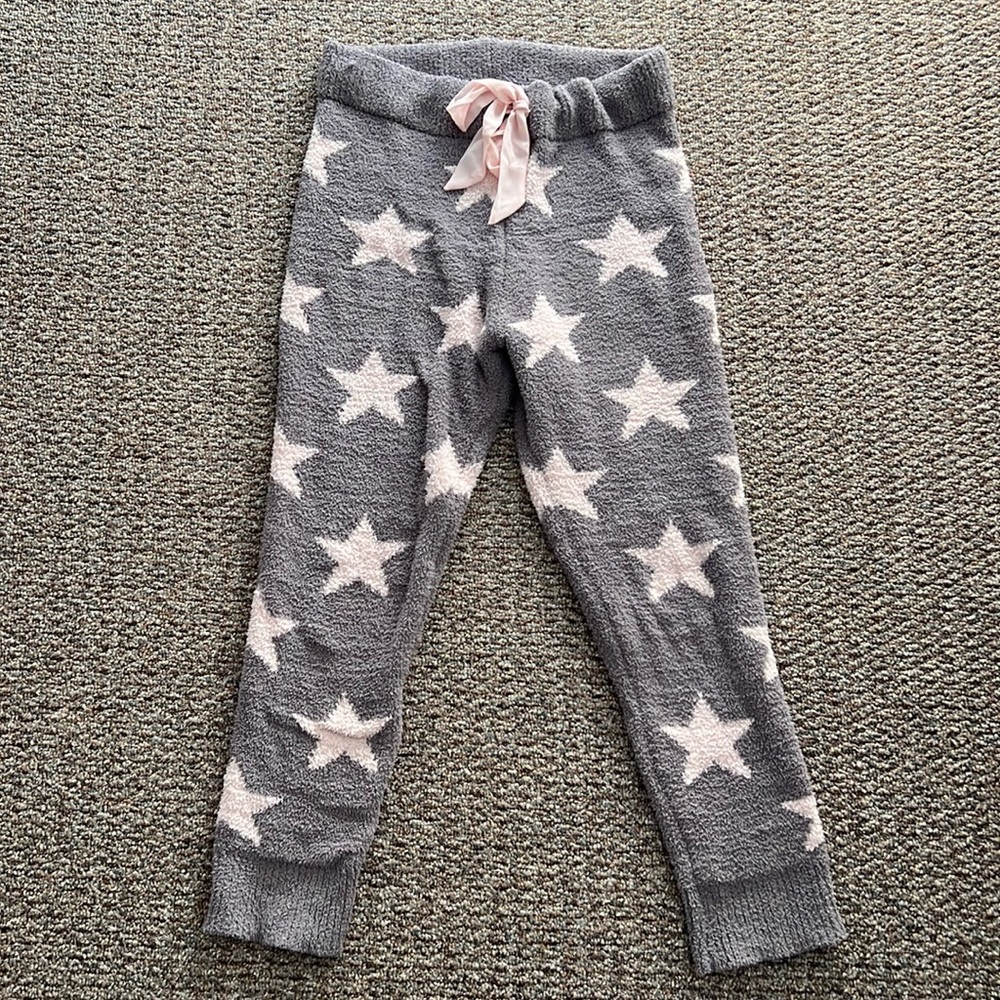 Women’s large fleece joggers with star print